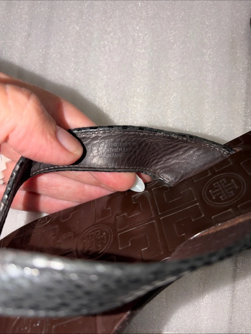 Tory Burch Thora Pewter black silver logo top  Snake Thong Sandals, 8